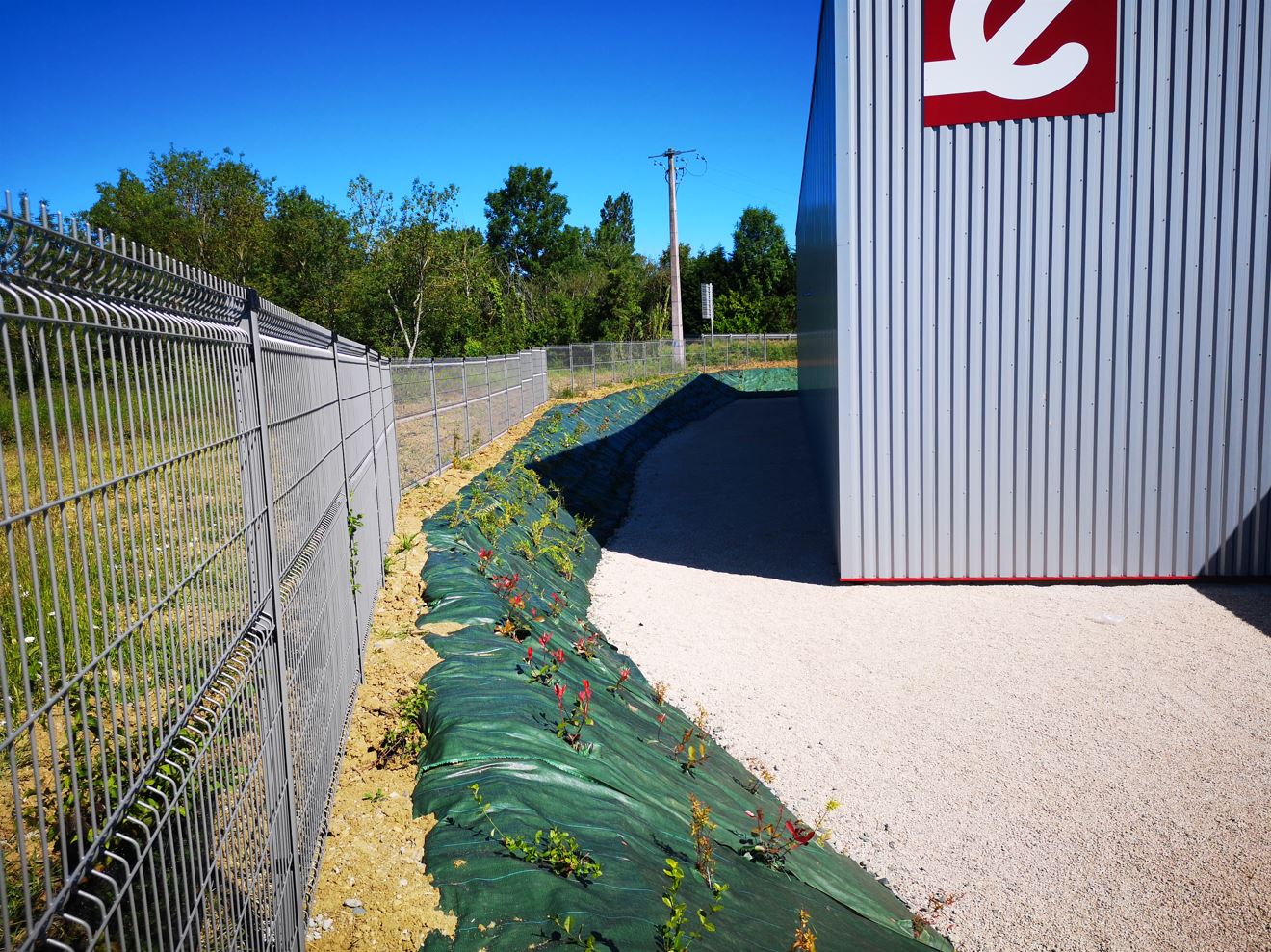 Arbor & Sens | Création d&rsquo;un espace vert pour une société à Pujaudran