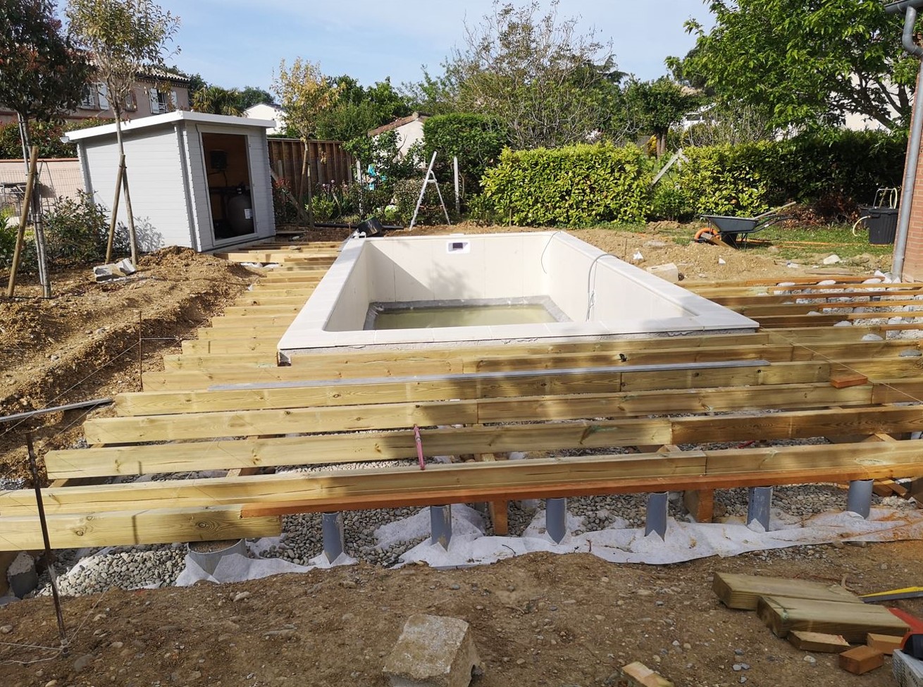 Ossature et création d&rsquo;une terrasse en bois à Pibrac