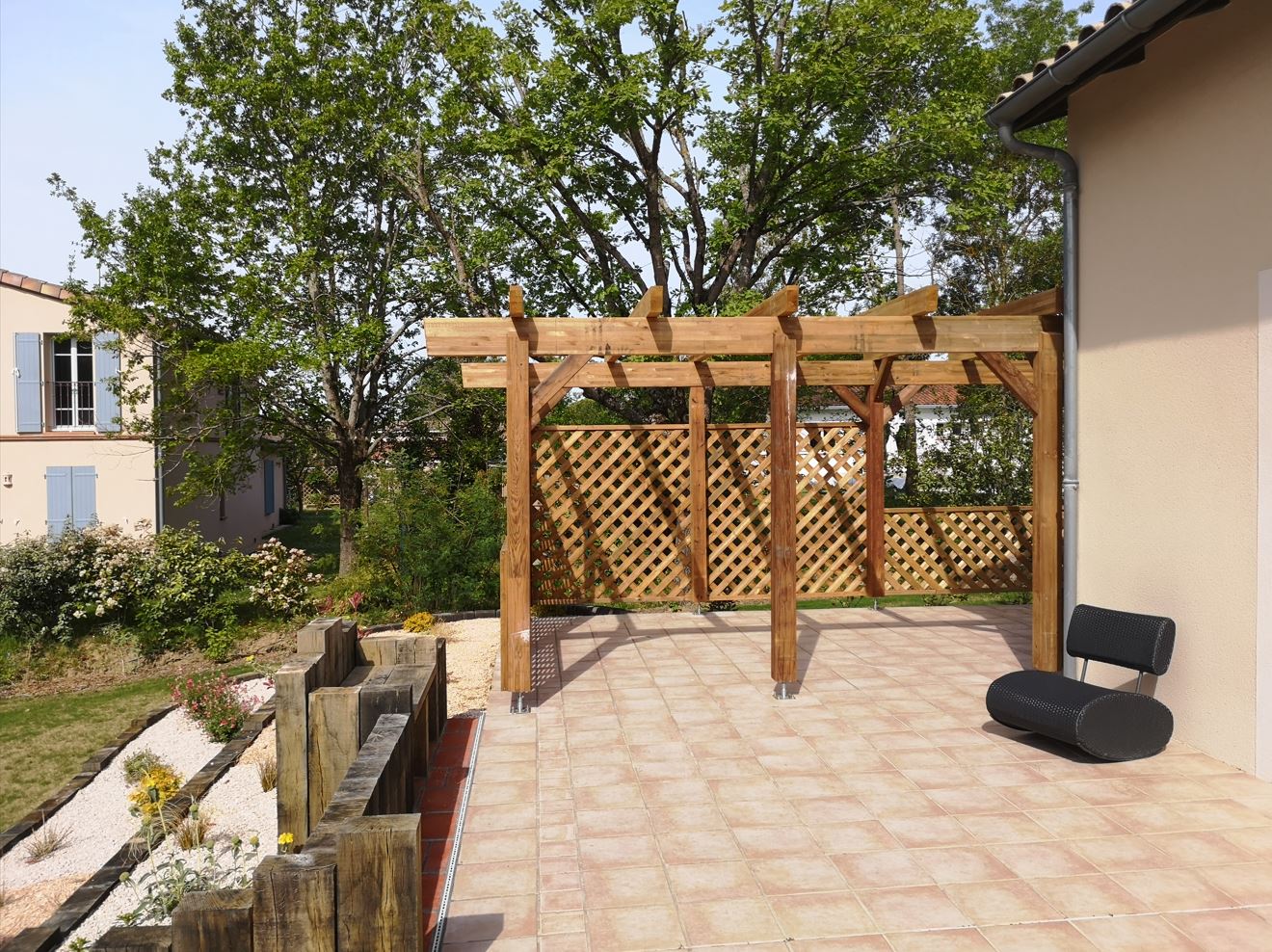 Arbor & Sens | Installation d&rsquo;une pergola à Brax